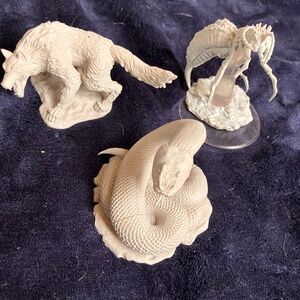 Dungeons and dragons figures